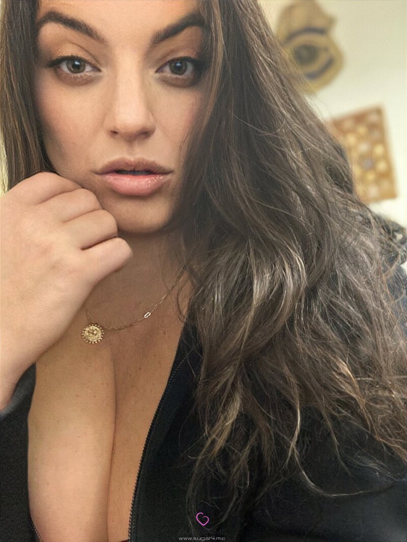 FoxyMilf02 Picture