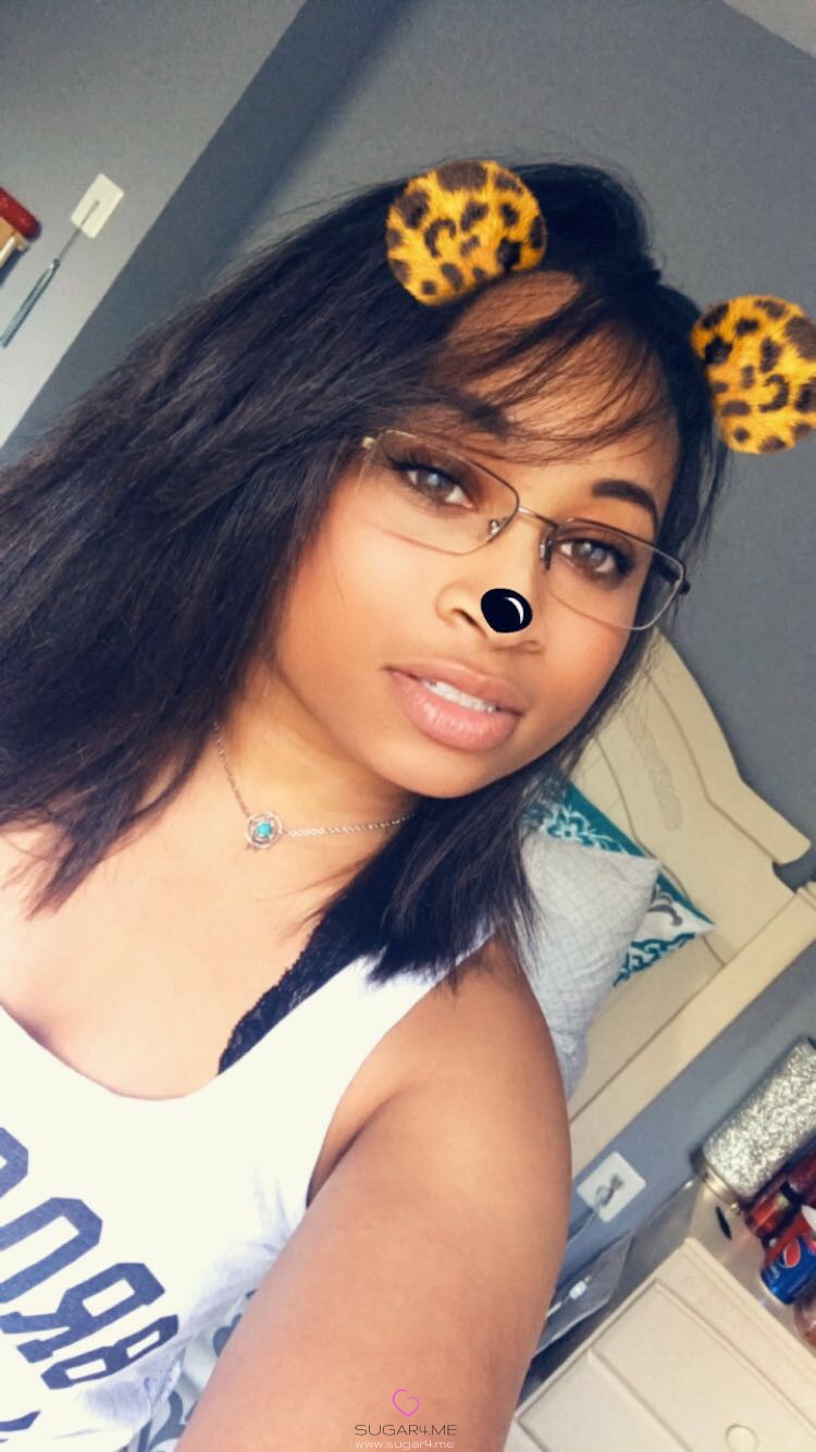 MaddMina Picture