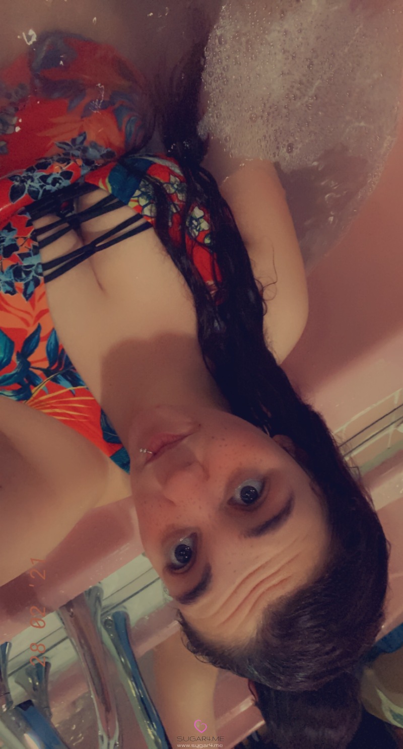 CrystallineMarie  Picture